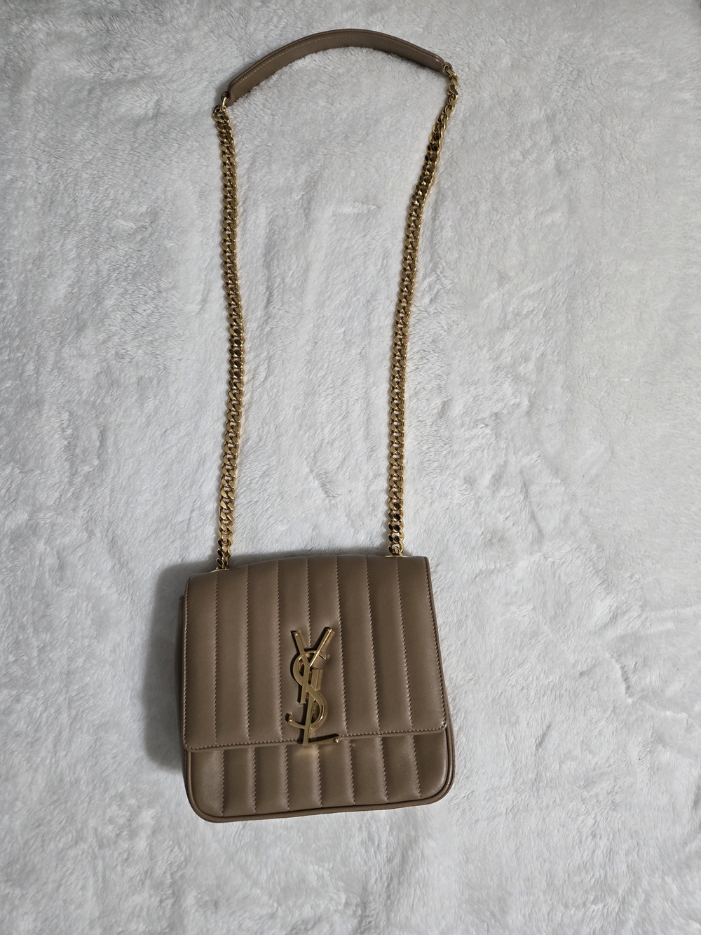 Yves Saint Laurent Vicky Medium Crossbody Bag